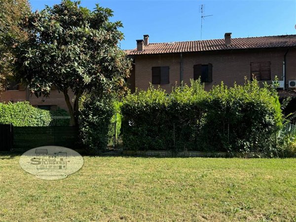 casa indipendente in vendita a Modena in zona Baggiovara