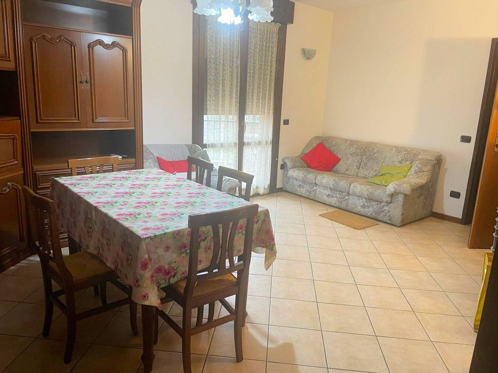 appartamento in vendita a Modena in zona Baggiovara