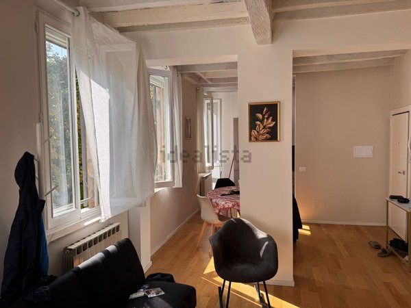 appartamento in vendita a Modena in zona Centro Storico