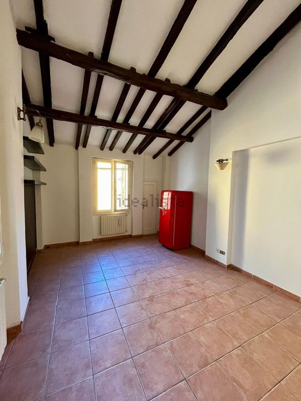 appartamento in vendita a Modena in zona Centro Storico