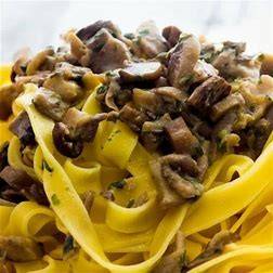 negozio in vendita a Modena in zona Centro Storico