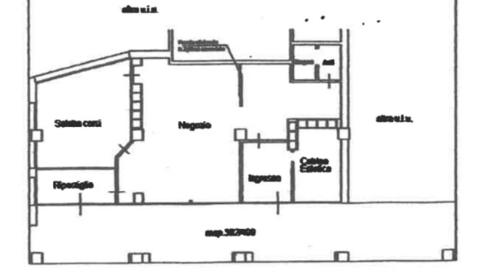 negozio in vendita a Modena in zona San Cataldo