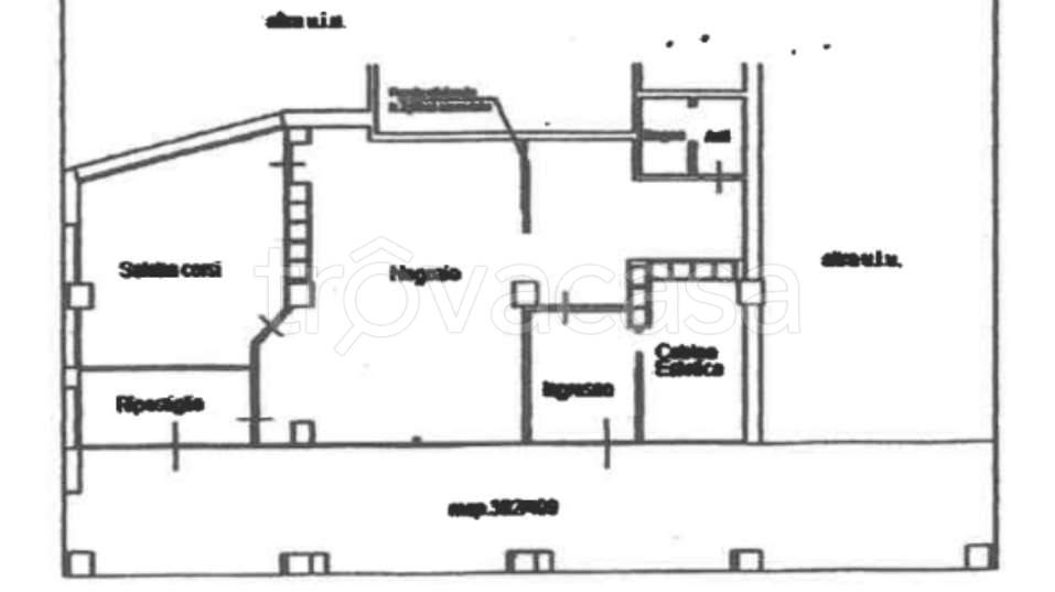 negozio in vendita a Modena in zona San Cataldo