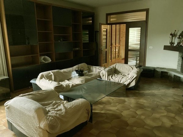 casa indipendente in vendita a Modena in zona Crocetta