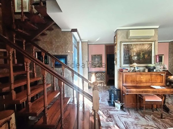 casa indipendente in vendita a Modena in zona Sant'Agnese