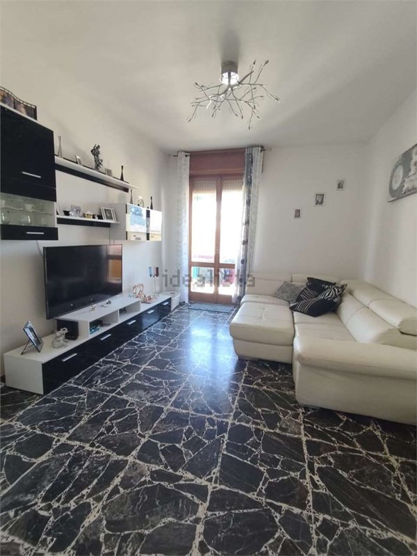 appartamento in vendita a Modena in zona Crocetta