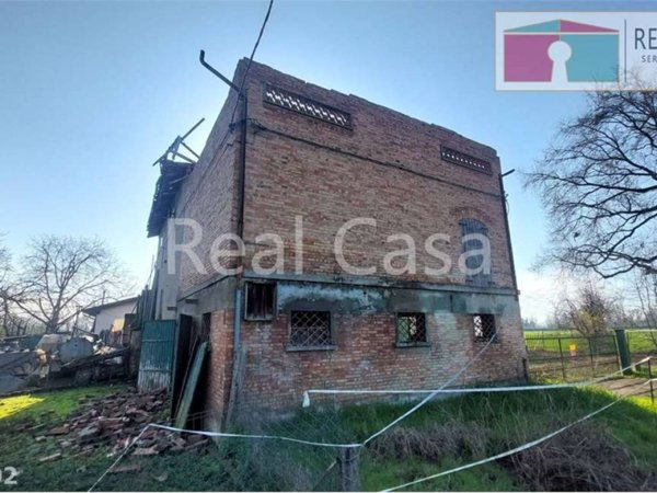 casa indipendente in vendita a Modena in zona San Lazzaro / Modena Est