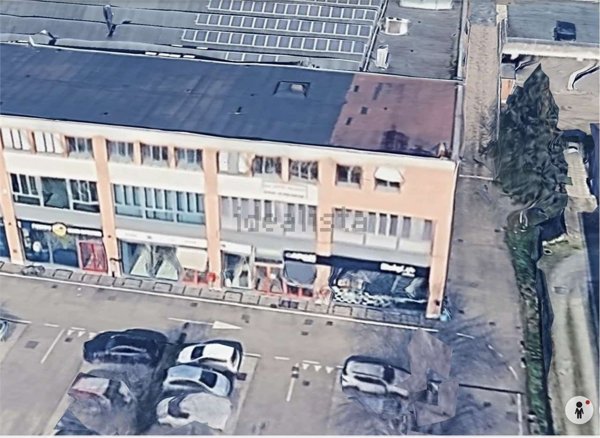 ufficio in vendita a Modena in zona Crocetta
