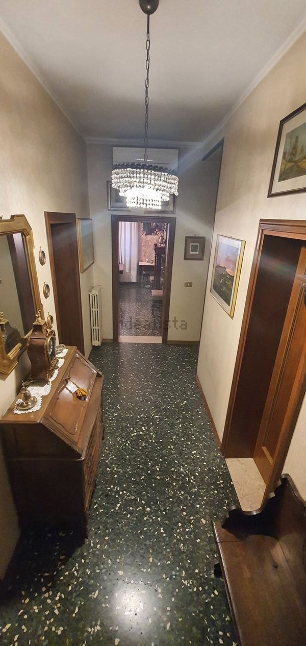 appartamento in vendita a Modena in zona San Lazzaro / Modena Est