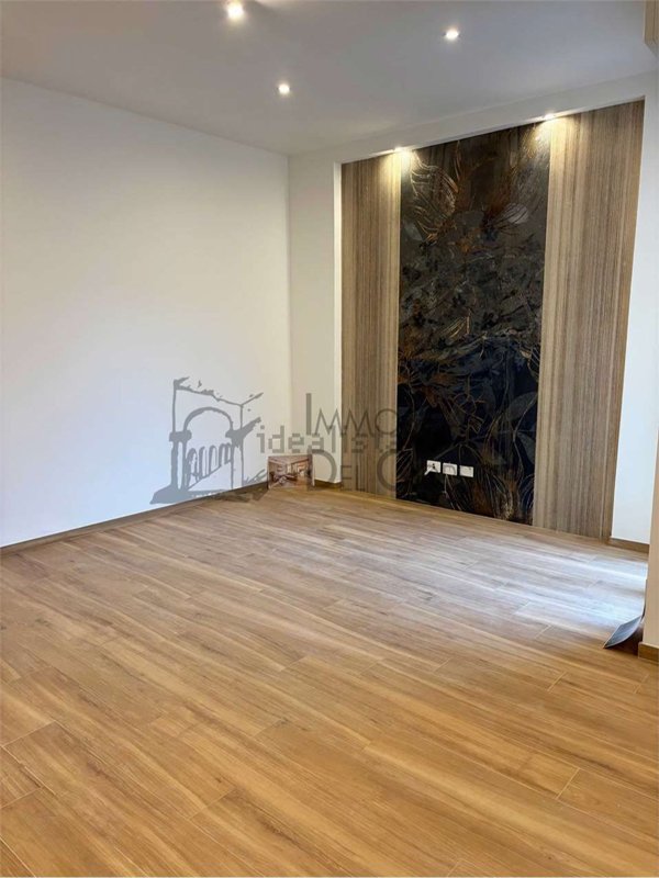 appartamento in vendita a Modena in zona Centro Storico