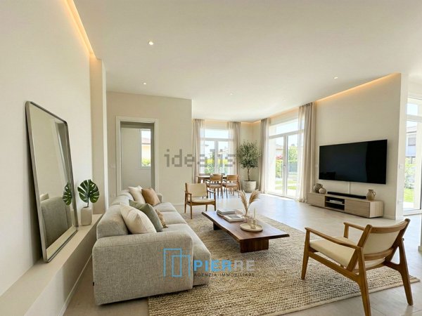 appartamento in vendita a Modena in zona Albareto