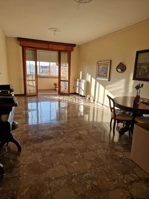 appartamento in vendita a Modena