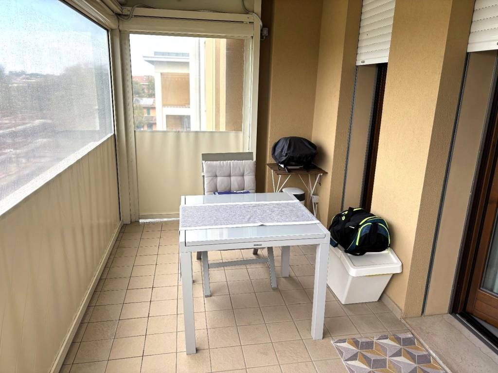 appartamento in vendita a Modena in zona San Lazzaro / Modena Est