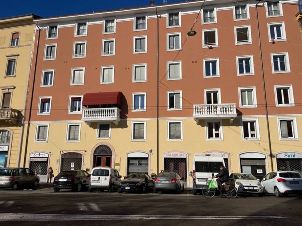 appartamento in vendita a Modena in zona Centro Storico