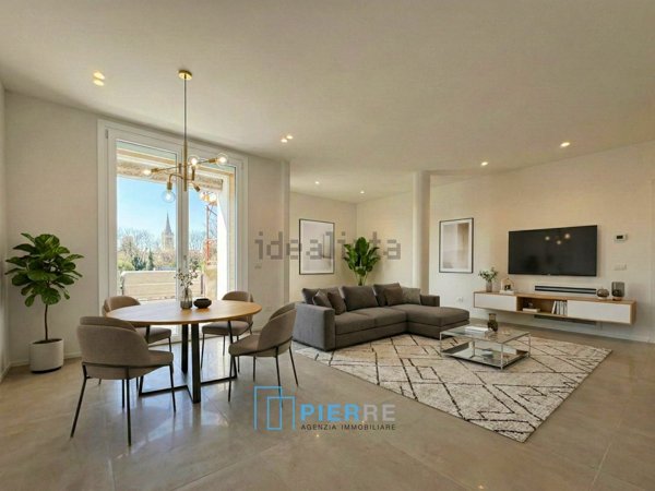 appartamento in vendita a Modena in zona Albareto