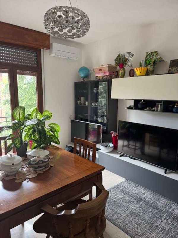 appartamento in vendita a Modena in zona San Lazzaro / Modena Est