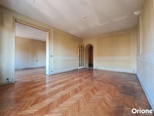 appartamento in vendita a Modena in zona Centro Storico