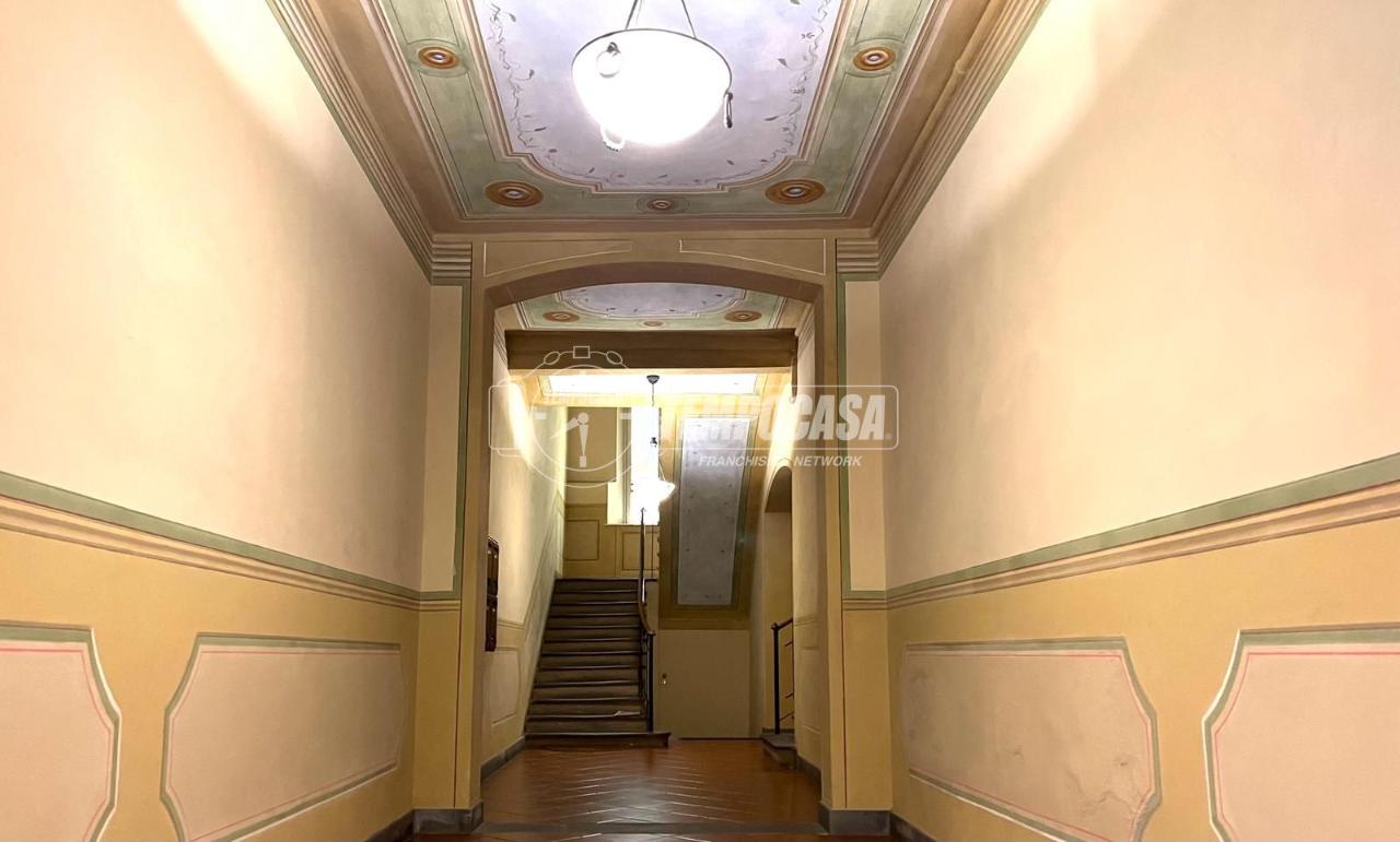 appartamento in vendita a Modena in zona Centro Storico