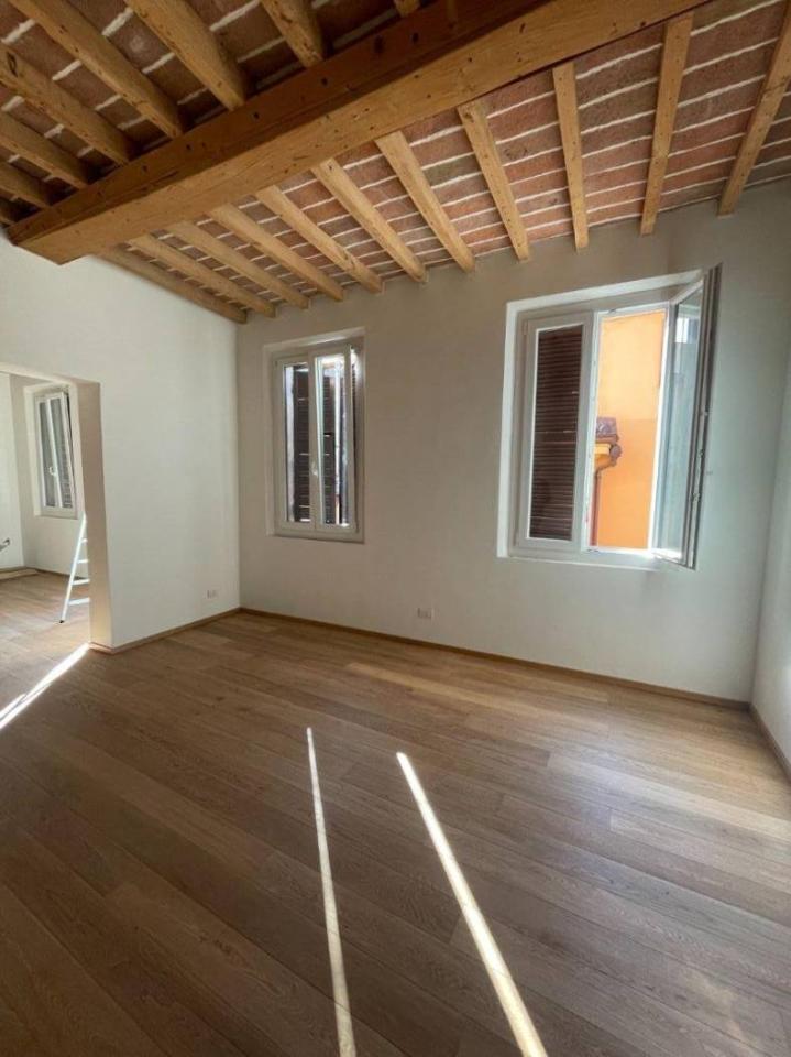 appartamento in vendita a Modena in zona Centro Storico