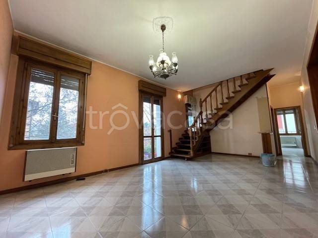 appartamento in vendita a Modena in zona Buon Pastore