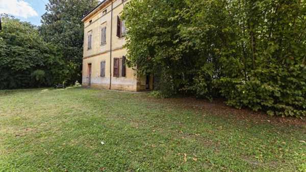 villa in vendita a Modena in zona Villanova