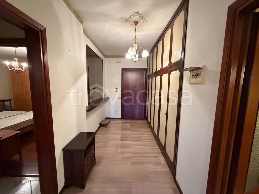 appartamento in vendita a Modena in zona San Faustino