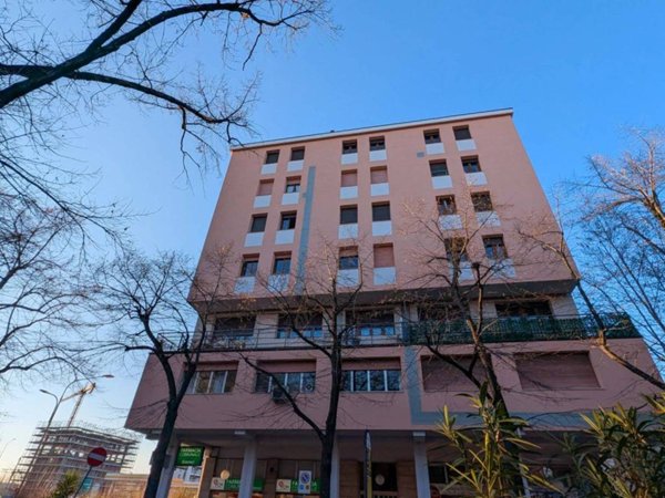 appartamento in vendita a Modena in zona Crocetta