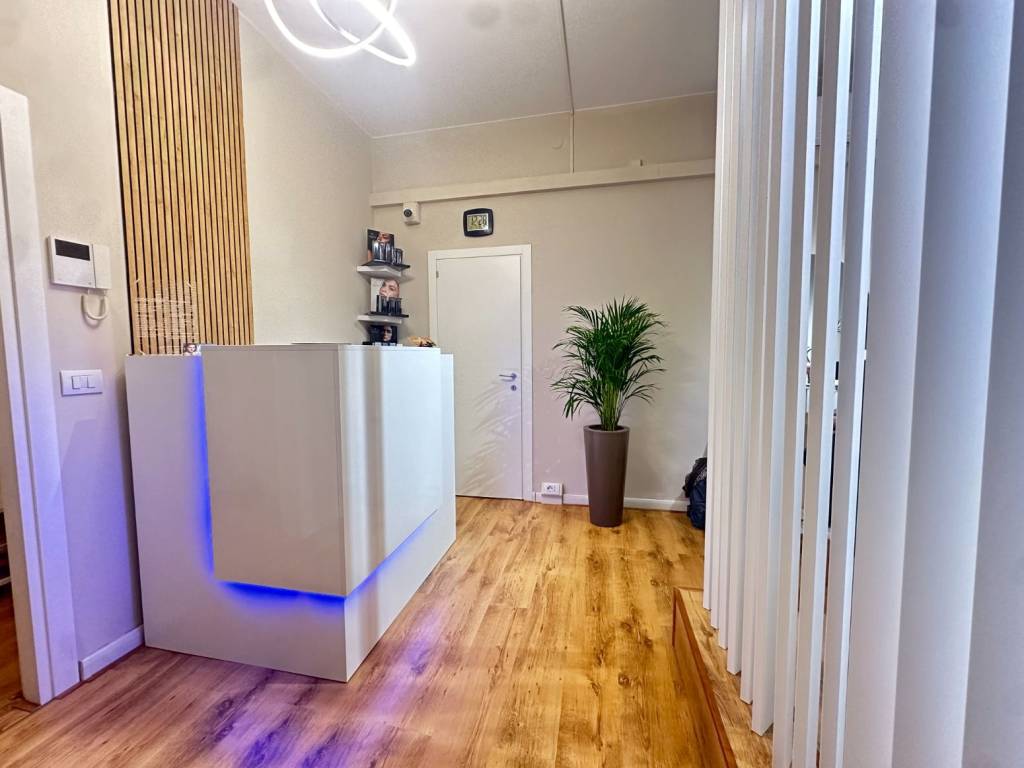 negozio in vendita a Modena in zona Buon Pastore