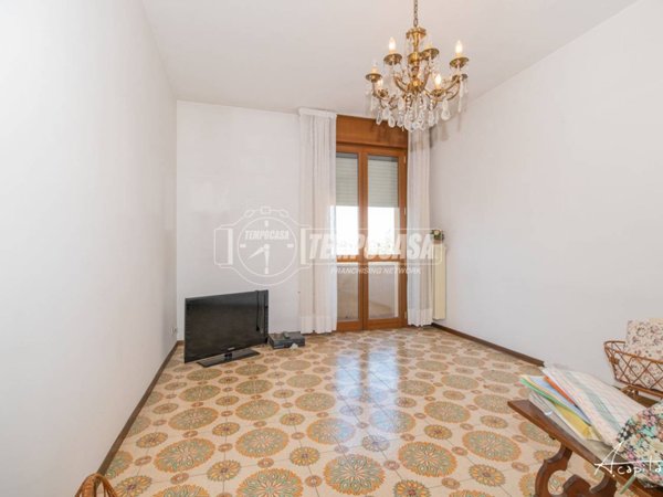 appartamento in vendita a Modena in zona San Lazzaro / Modena Est