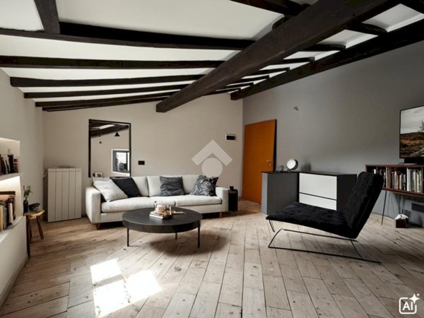 appartamento in vendita a Modena in zona Centro Storico