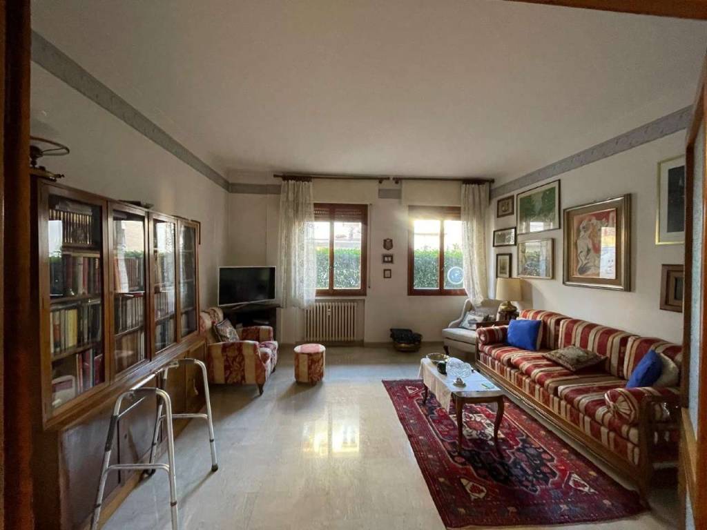 appartamento in vendita a Modena in zona Buon Pastore