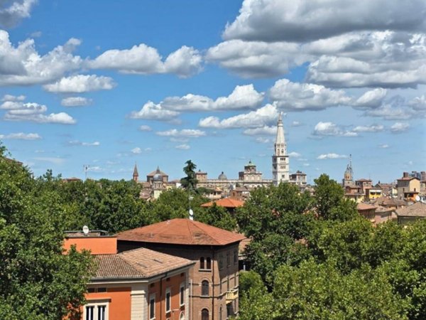 appartamento in vendita a Modena