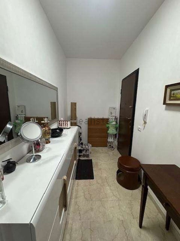 appartamento in vendita a Modena in zona San Lazzaro / Modena Est