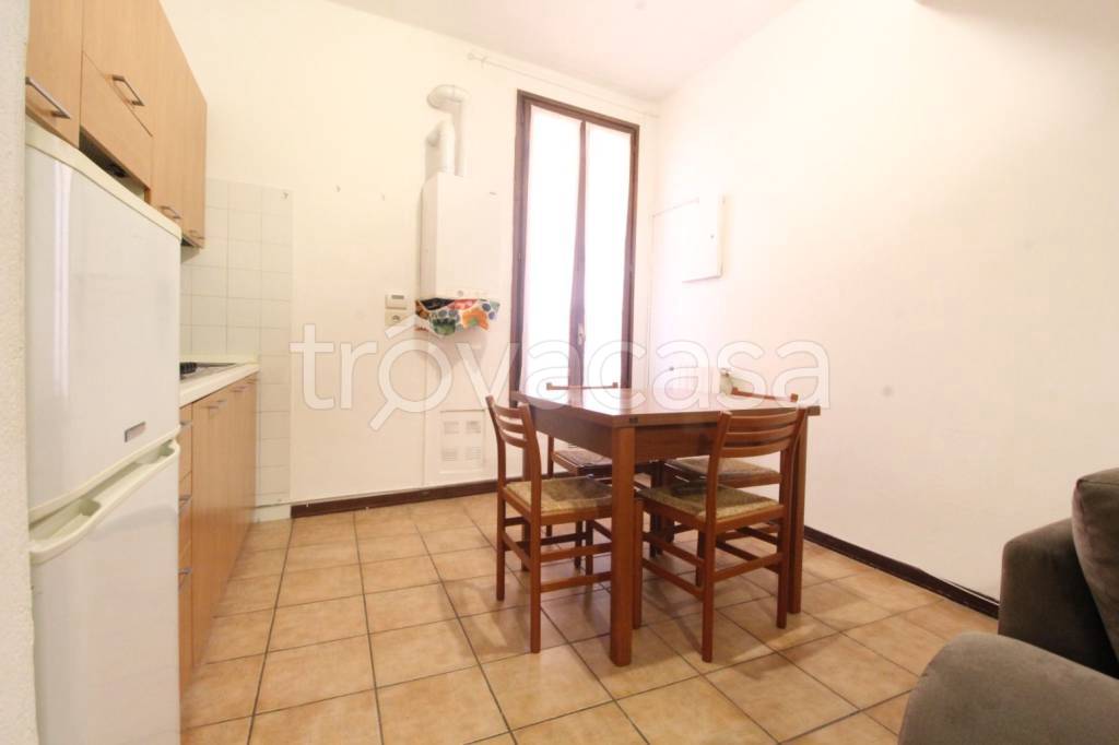 appartamento in vendita a Modena in zona Centro Storico