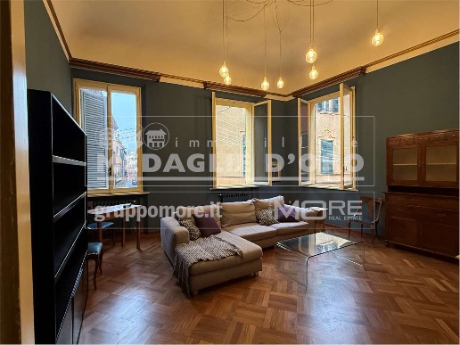 appartamento in vendita a Modena in zona Centro Storico