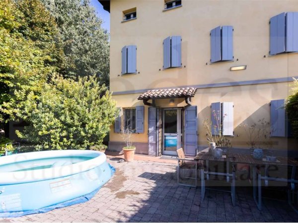 casa indipendente in vendita a Modena in zona Cognento