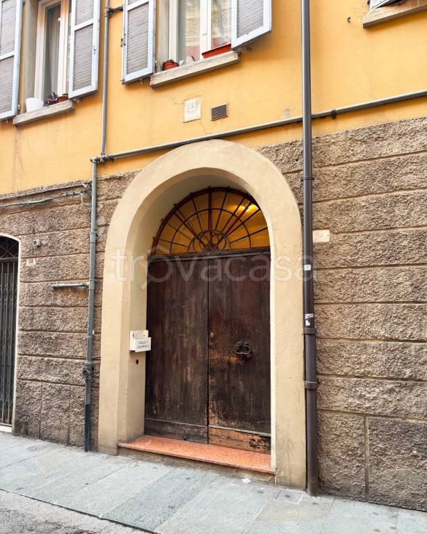 appartamento in vendita a Modena in zona Centro Storico