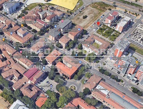 casa indipendente in vendita a Modena