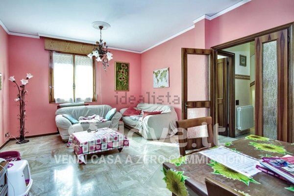 casa indipendente in vendita a Modena in zona San Faustino