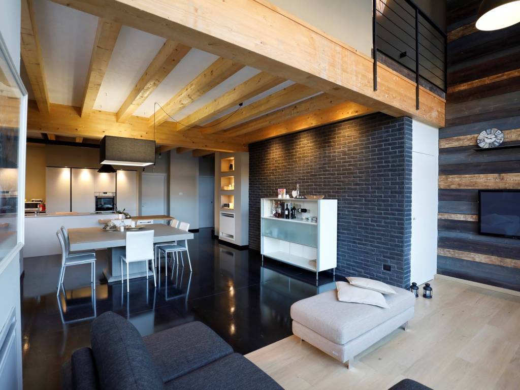 negozio in vendita a Modena in zona Centro Storico