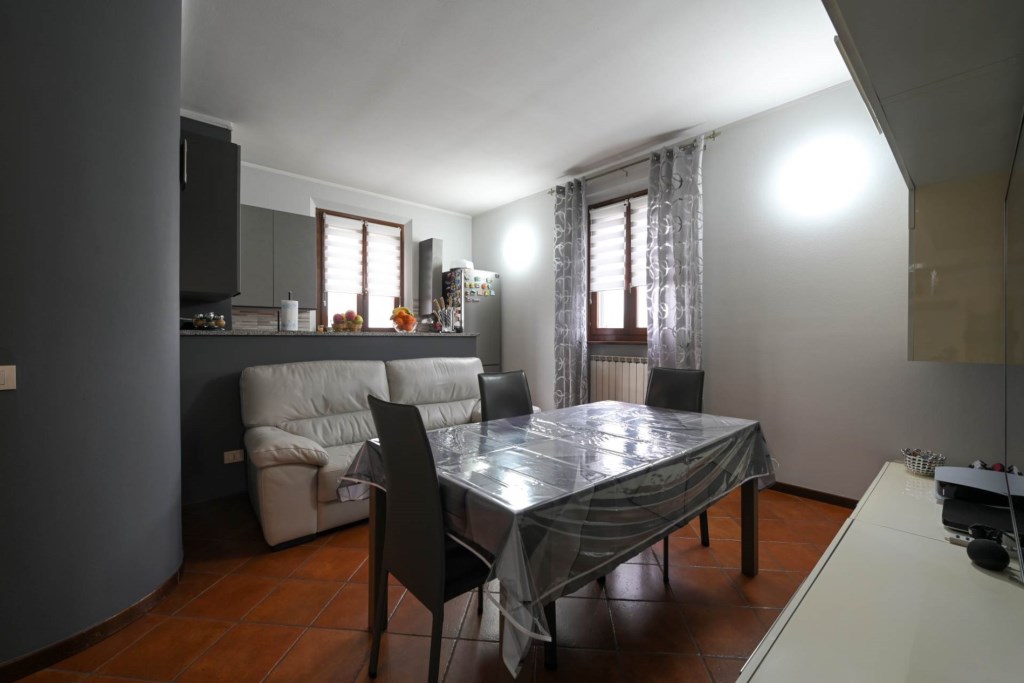 appartamento in vendita a Modena in zona Madonnina / Quattro Ville