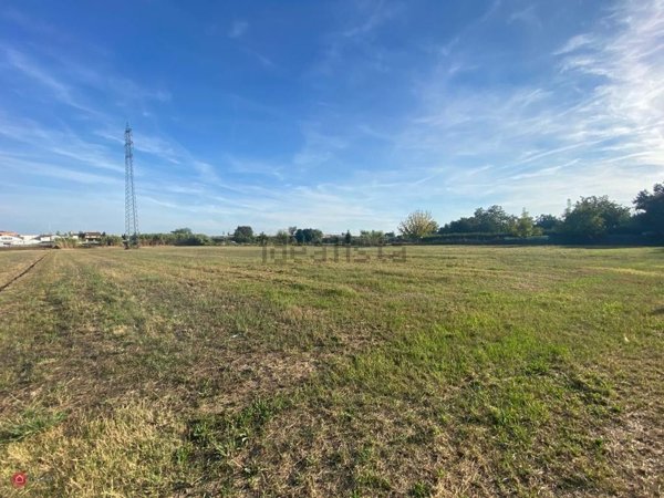 casa indipendente in vendita a Modena in zona San Lazzaro / Modena Est