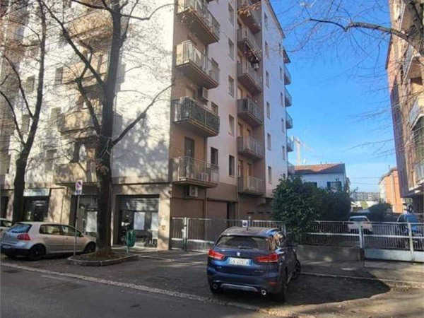 appartamento in vendita a Modena in zona San Lazzaro / Modena Est