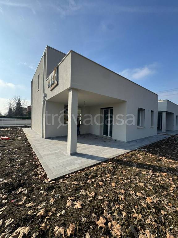 casa indipendente in vendita a Modena in zona San Damaso