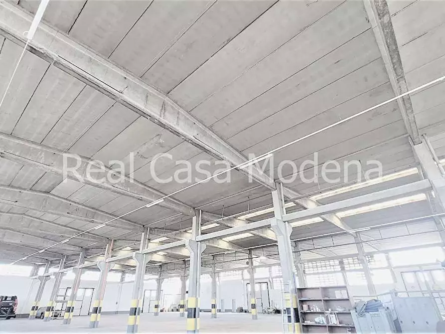 terreno edificabile in vendita a Modena