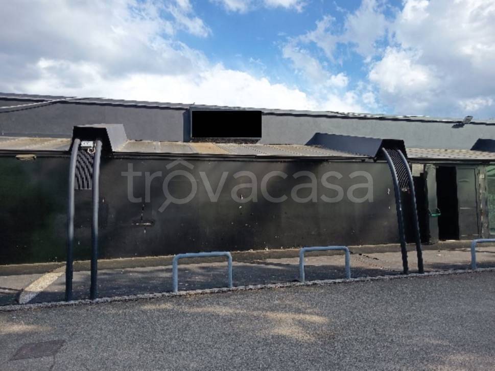 negozio in vendita a Modena in zona Baggiovara