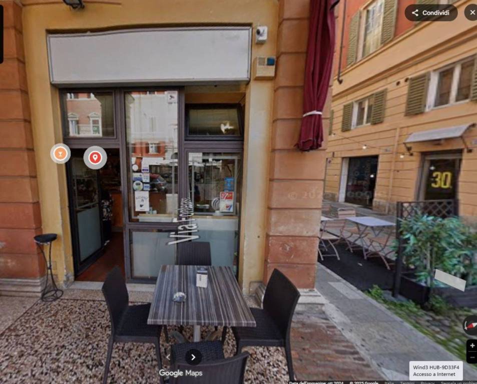negozio in vendita a Modena in zona Centro Storico
