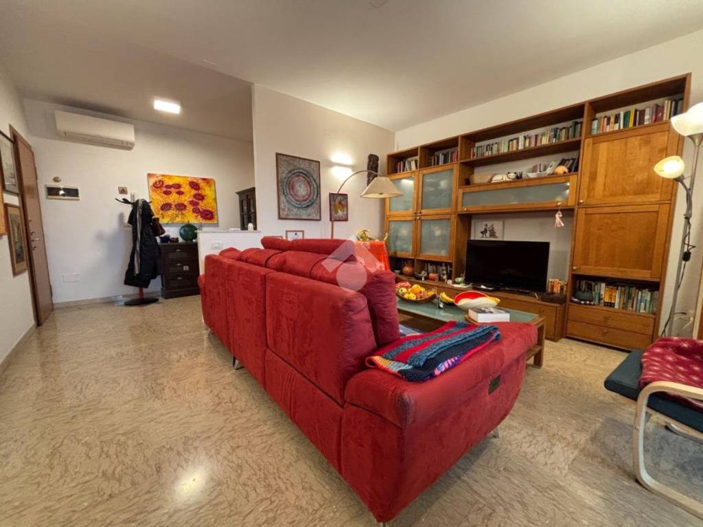 appartamento in vendita a Modena in zona Sant'Agnese