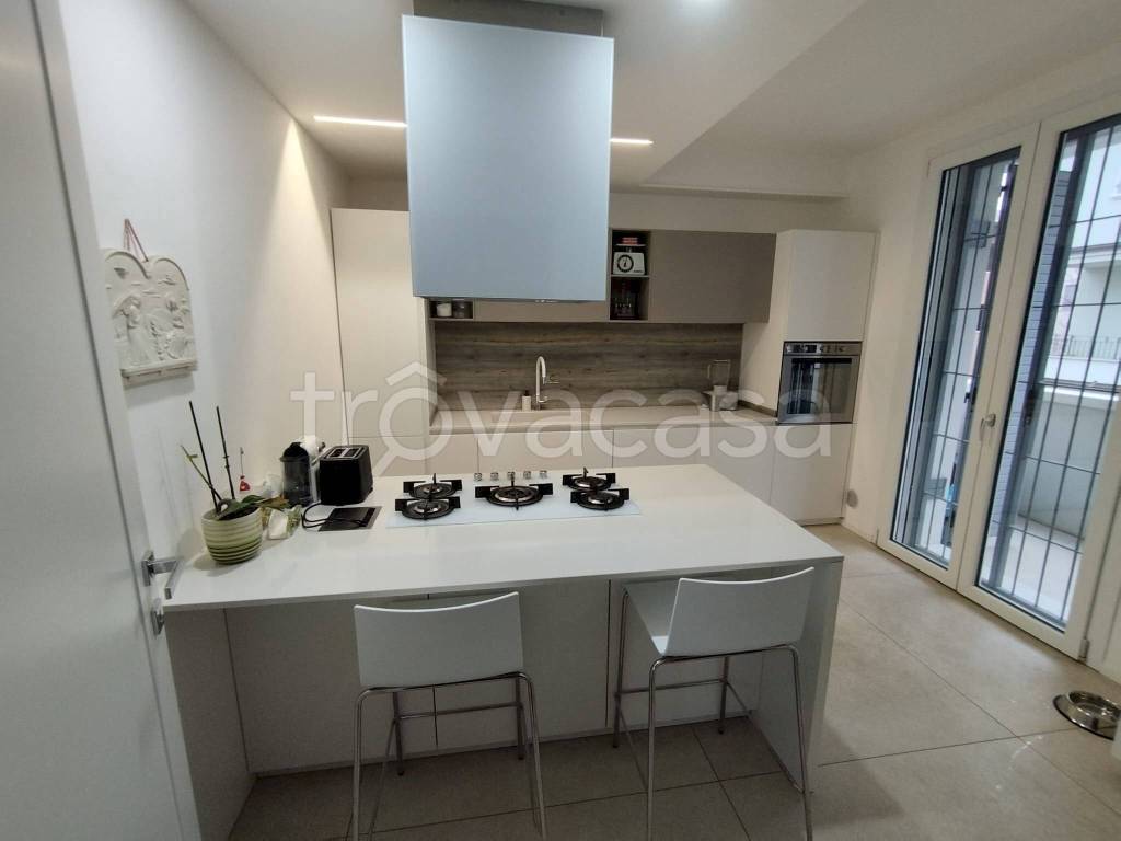 appartamento in vendita a Modena