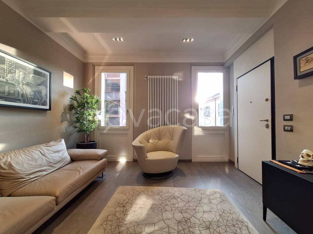 appartamento in vendita a Modena in zona Centro Storico